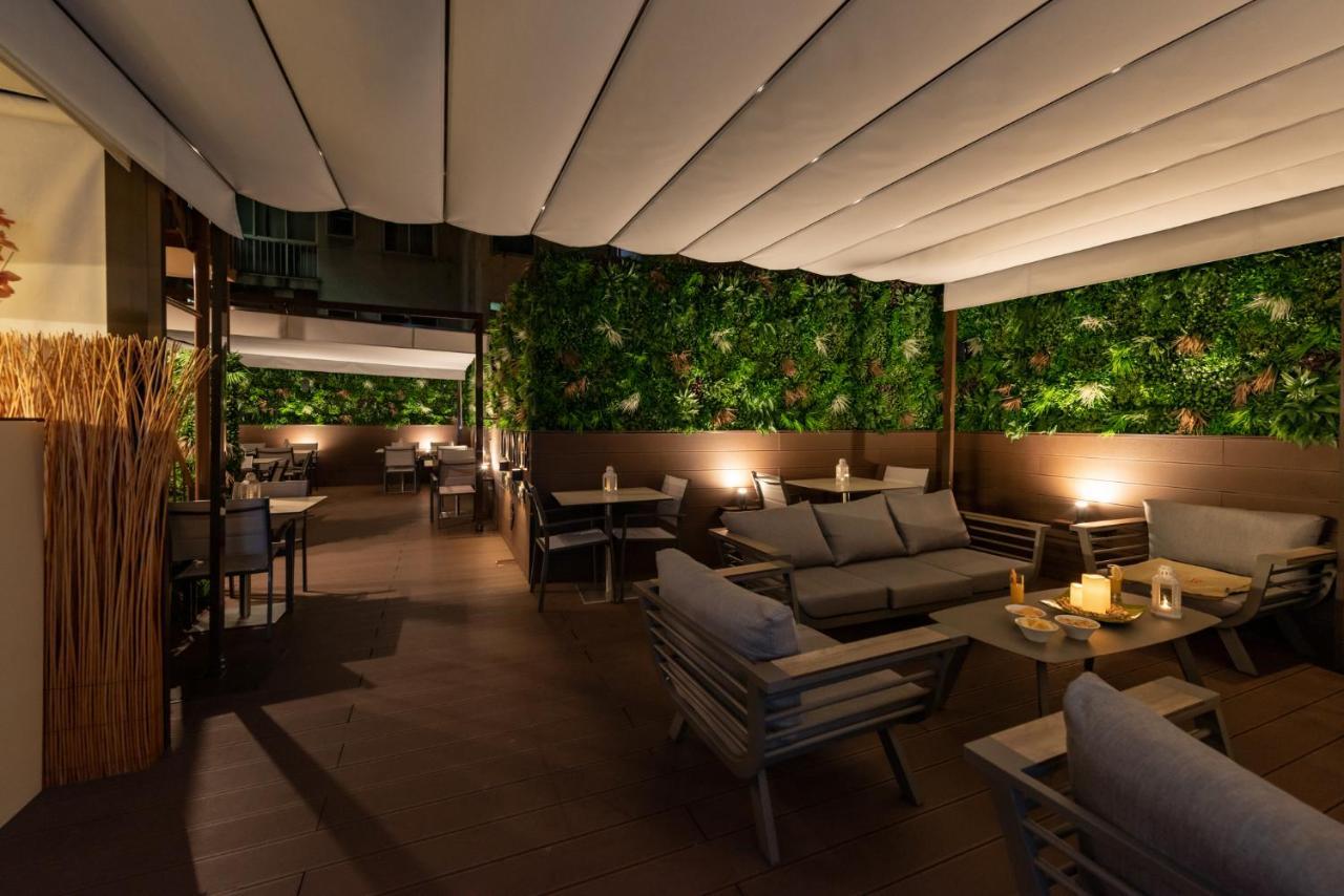 Hotel Dinya Hotel&lounge Bar